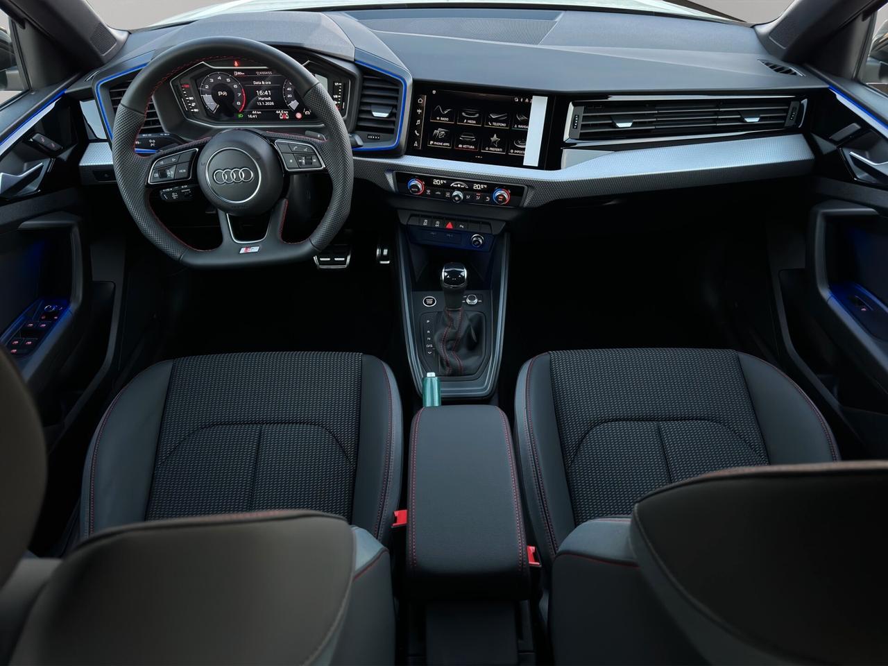 Audi A1 allstreet 30 TFSI S tronic Identity Contrast