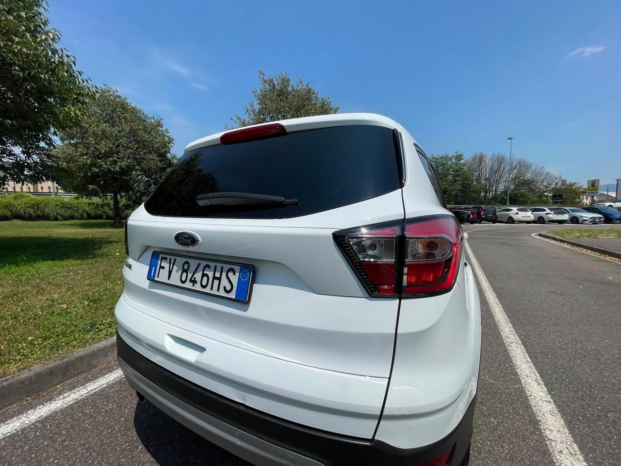 Ford Kuga 2.0 TDCI 120 CV S&S 2WD Powershift ST-Line