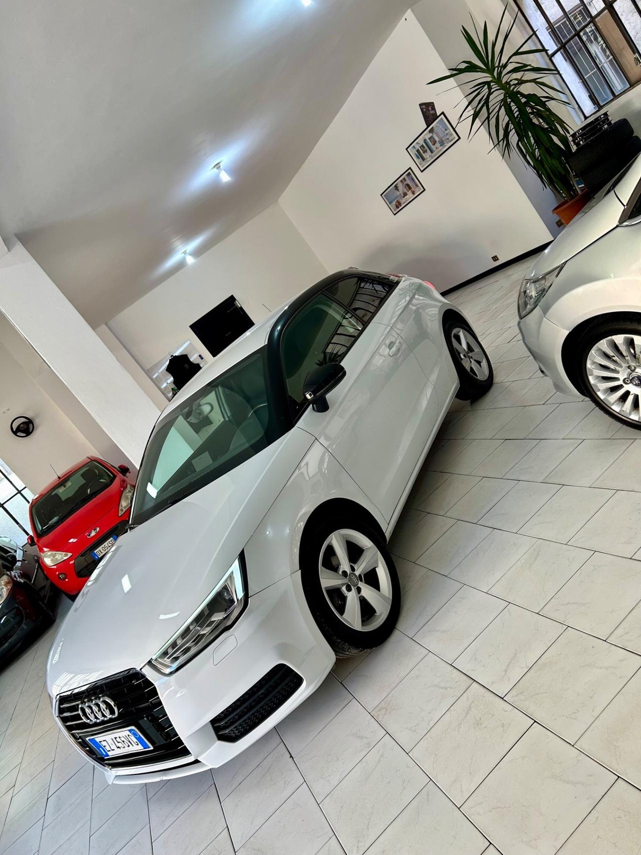 Audi A1 1.0 TFSI ultra SLINE plus