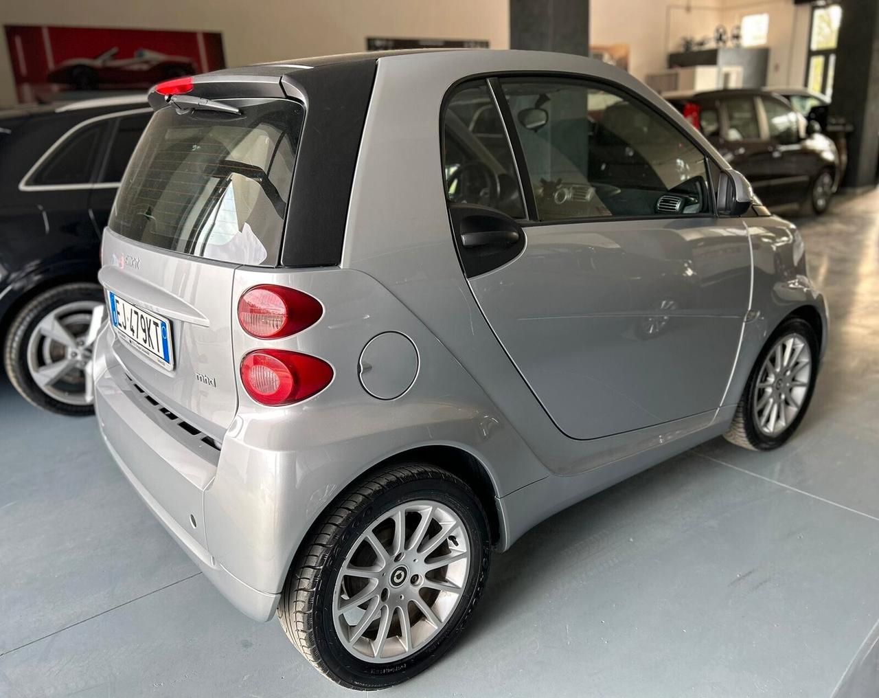 Smart ForTwo 1000 52 kW MHD coupé passion