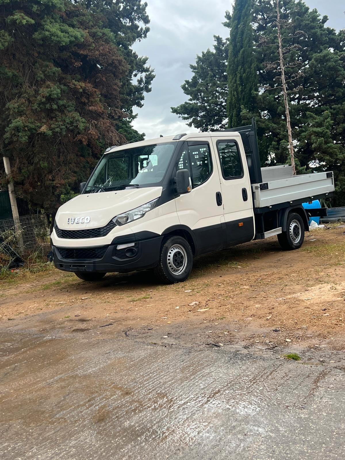 IVECO DAILY 2.3 TDCI 7 POSTI