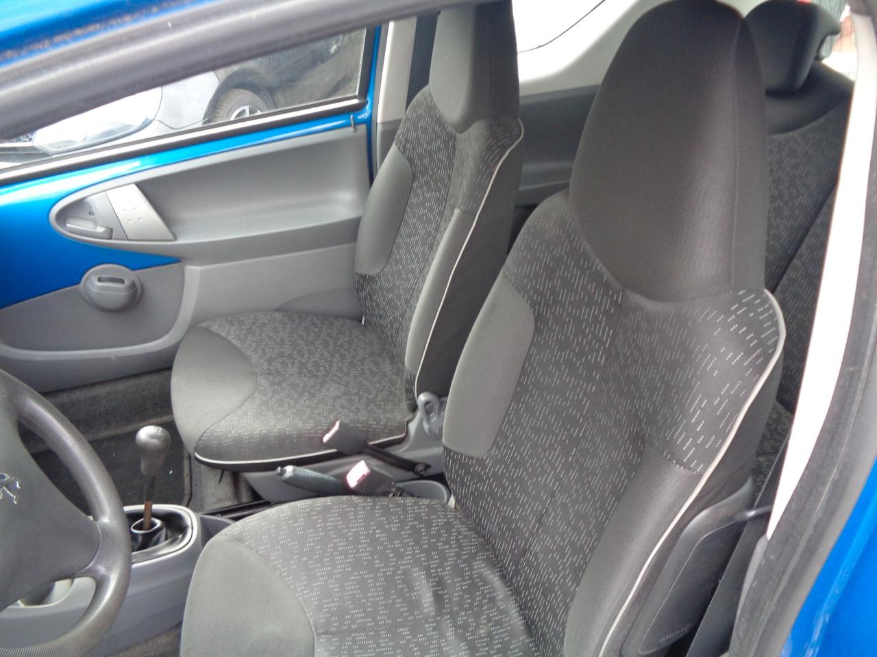 Peugeot 107 1.0 68CV 3p. Plaisir