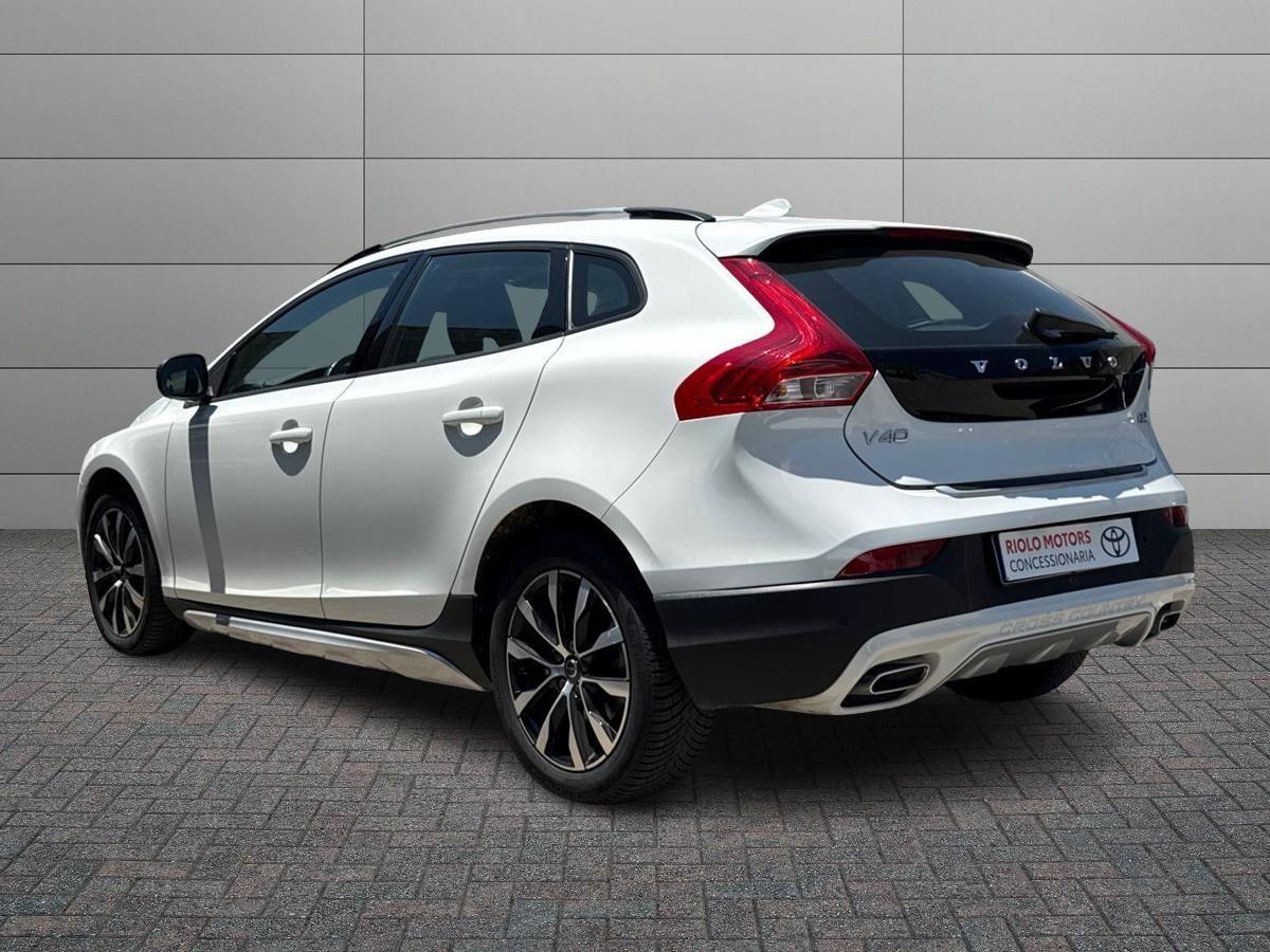 VOLVO V40 II 2012 Cross Country - V40 Cross Country 2.0 d2 Style Plus my19