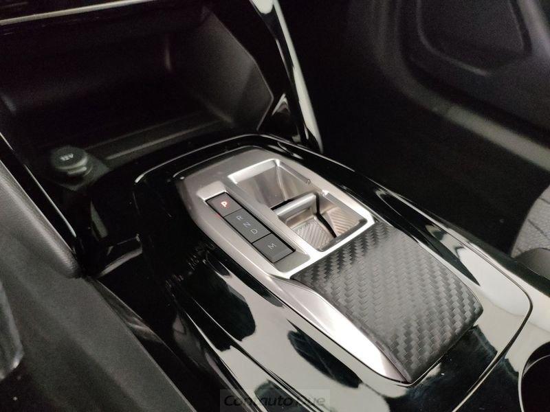 Peugeot 2008 2008 1.2 hybrid Allure 145cv e-dcs6