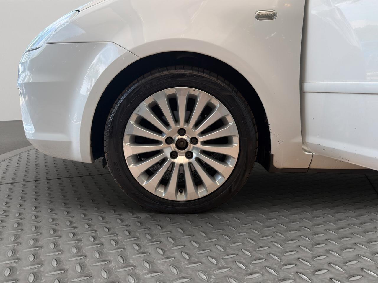 Ford C-Max 1.6 TDCi 110 CV Ikon DPF