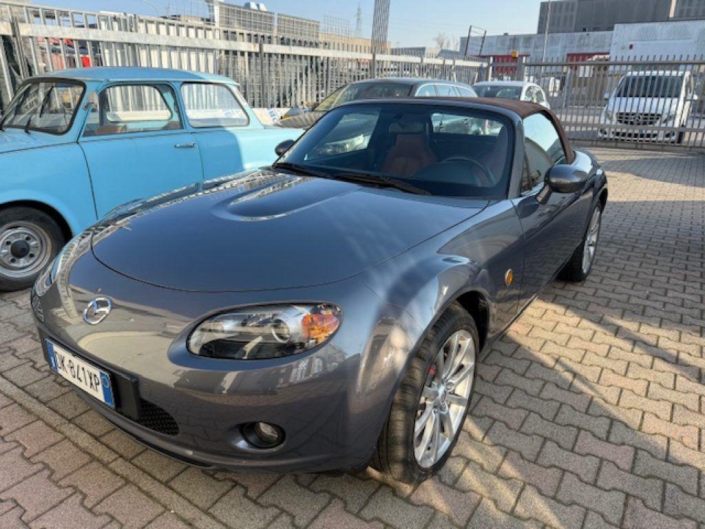 Mazda MX-5 Roadster 2.0L 16V Wind