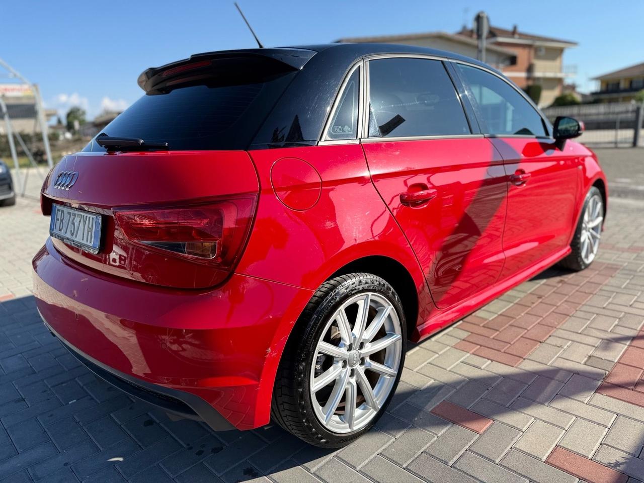 Audi A1 1.6 TDI 116 CV S-LINE B COLORE