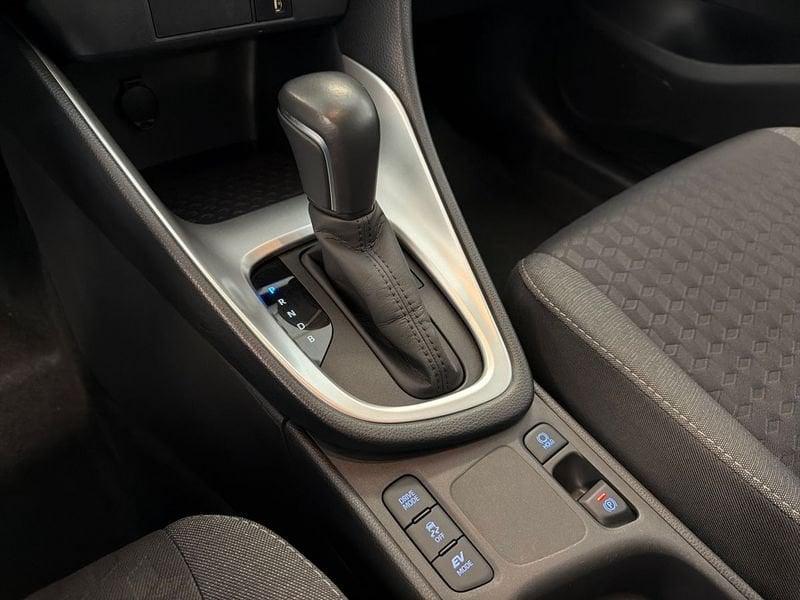 Toyota Yaris Hybrid Active MY22