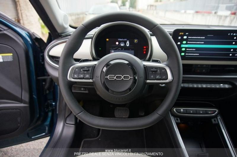 FIAT 600 600 Hybrid 100 CV DCT MHEV La Prima