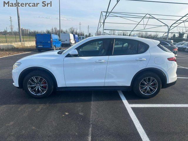 ALFA ROMEO Stelvio Stelvio 2.2 t Executive Q4 190cv auto my19 FX447SP