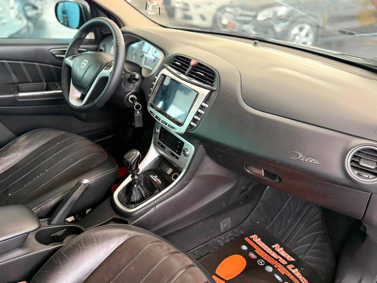 Lancia delta 1.6 Mjt 120cv Oro 2009