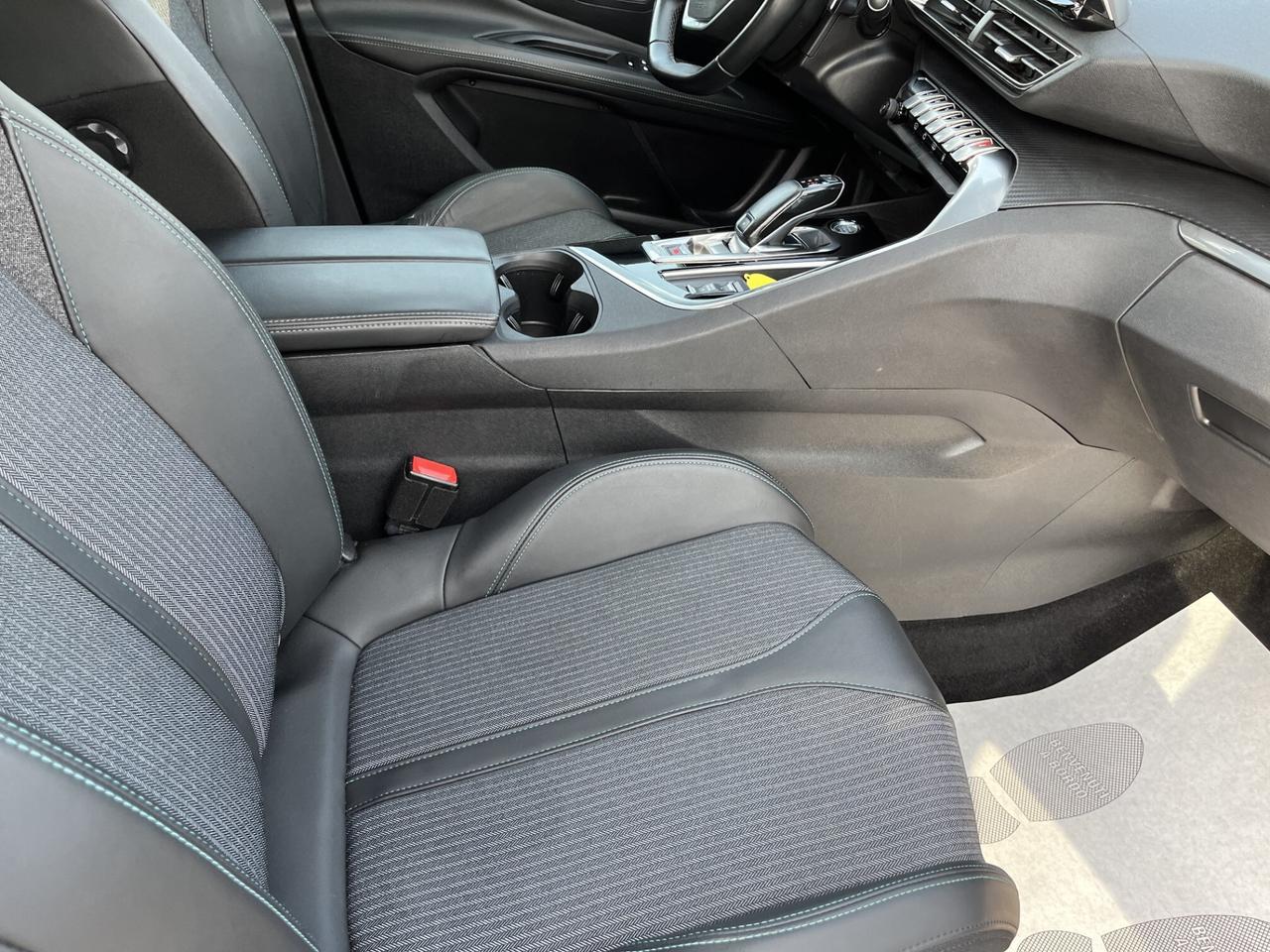 PEUGEOT 3008 1500 HDI 130 CV AUT. AUTOCARRO N1