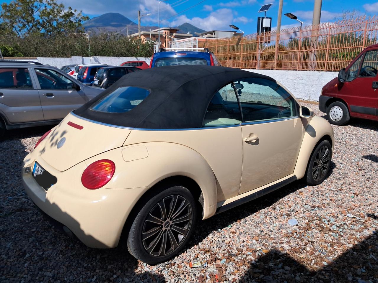 Volkswagen New Beetle 1.9 TDI 101CV Cabrio