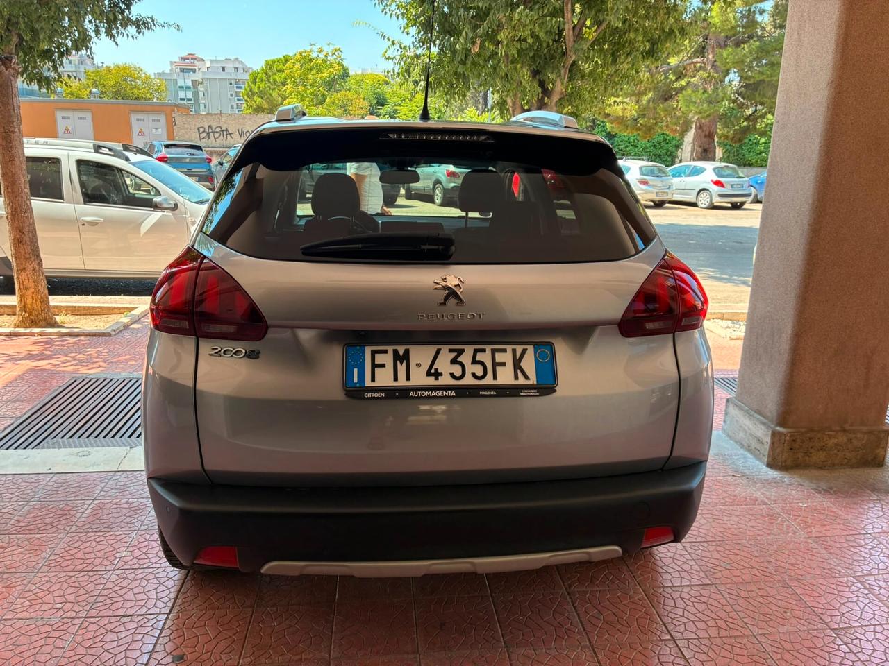Peugeot 2008 1.6HDi GTLine perfetta-17