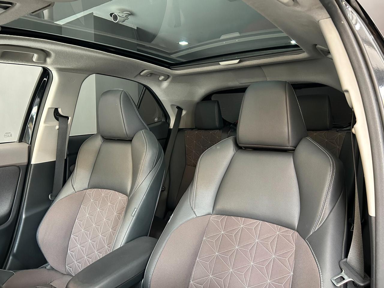 Toyota Yaris Cross 1.5h Hybrid 116cv e-cvt auto Lounge Tetto ITALIANA