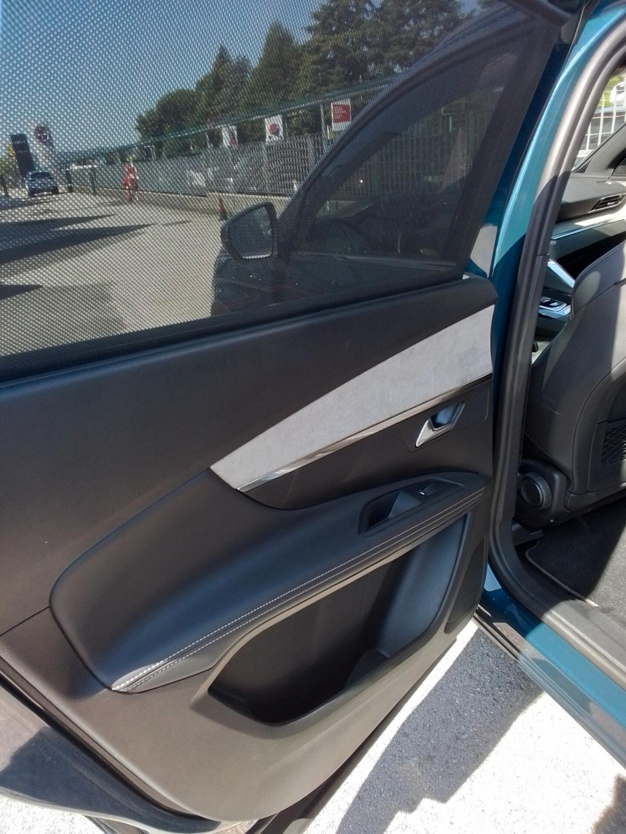 Peugeot 5008 BlueHDi 130 S&S EAT8 GT