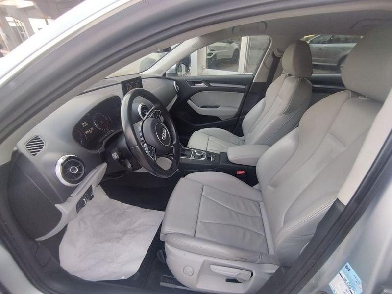 Audi A3 A3 SPB 1.6 TDI clean diesel Ambition