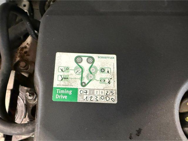 VOLVO V40 D2 1.6 Volvo Ocean Race BT - PELLE - 17