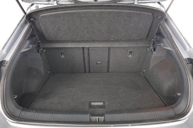 VOLKSWAGEN T-Roc T-Roc 1.5 TSI ACT DSG R-Line