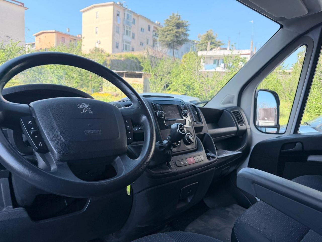 Peugeot Boxer 2022 2.2 BlueHDi 140 L2H2