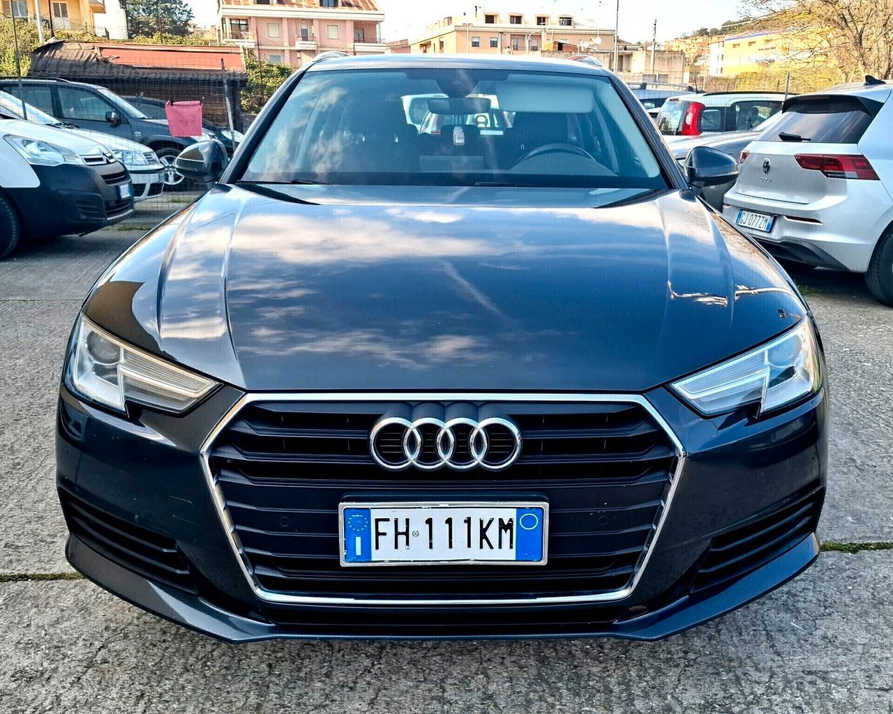 AUDI A4 Avant 2.0 TDI 150 CV ultra S tronic Sport
