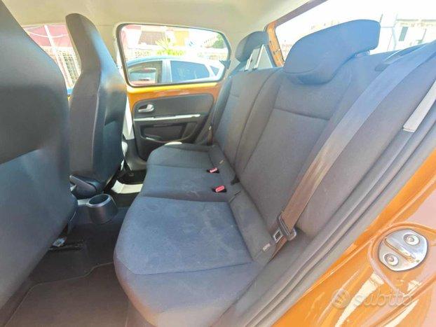 VOLKSWAGEN up! 1.0 5p take up! NEOPATENTATI