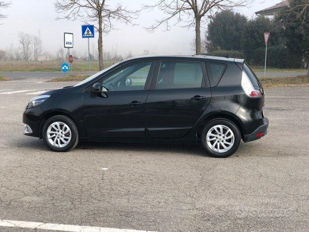 Renault Scenic 2015 1500 dci