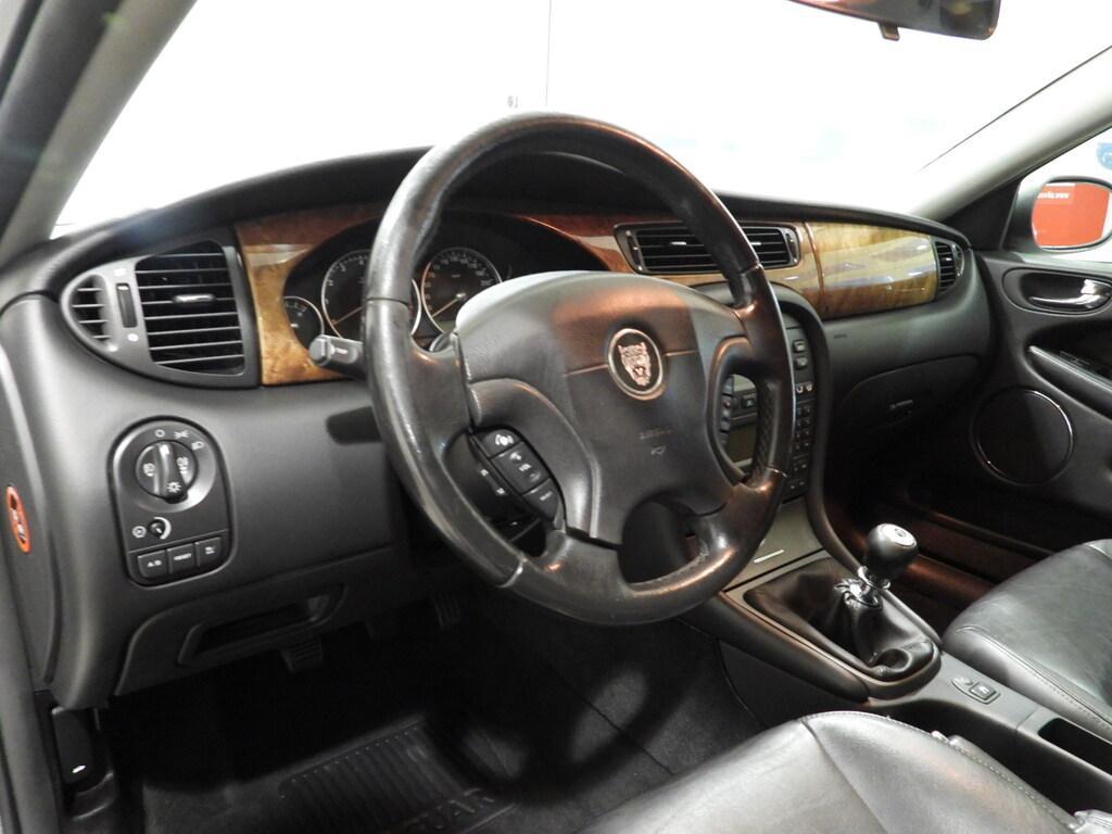 Jaguar X-Type Berlina 2.0 Executive