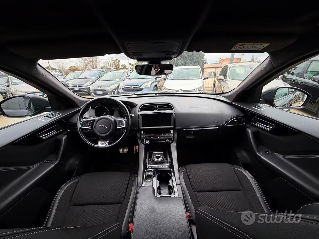 Jaguar F-Pace 2.0 250 CV AWD aut. Portfolio 12 mesi di garanzia!