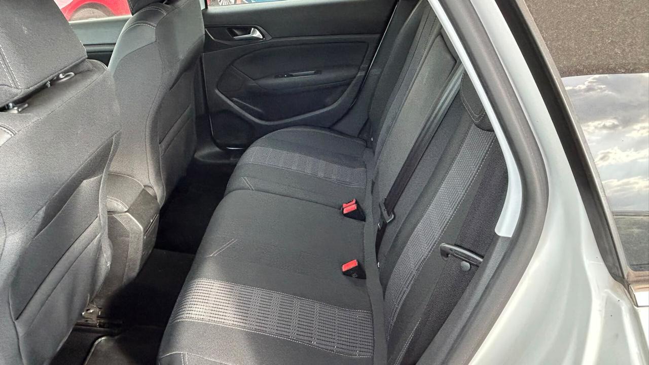 Peugeot 308 BlueHDi 130 S&S SW Business