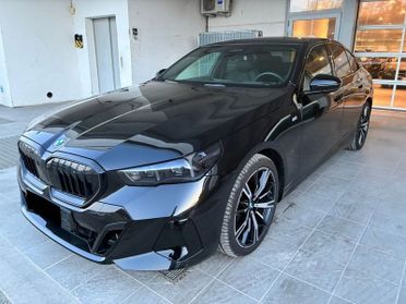 BMW Serie 5 520d 48V xdrive MSport Pro auto