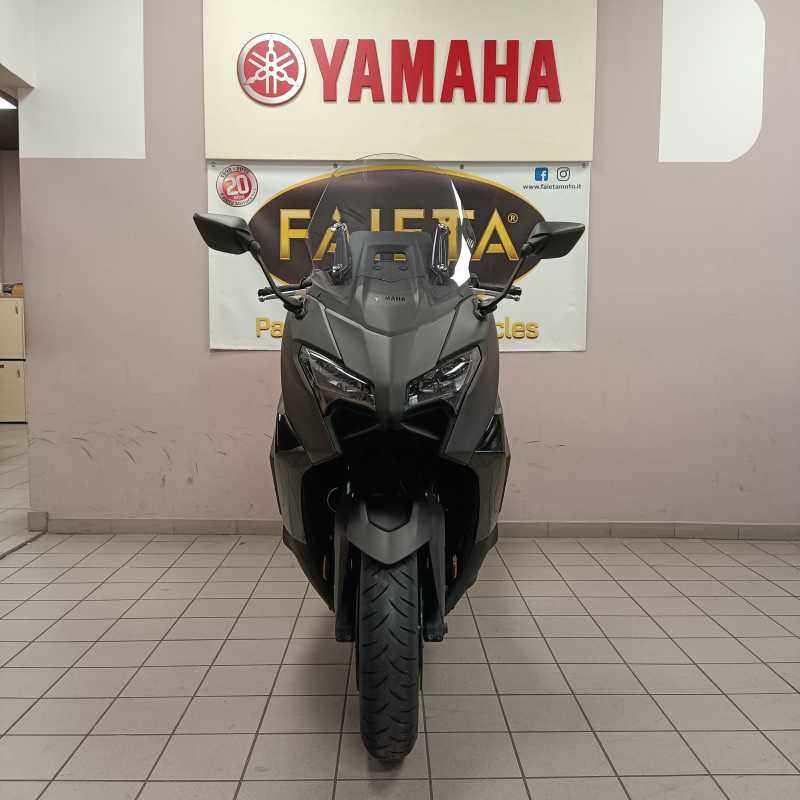 Yamaha T-Max 560 - 2025