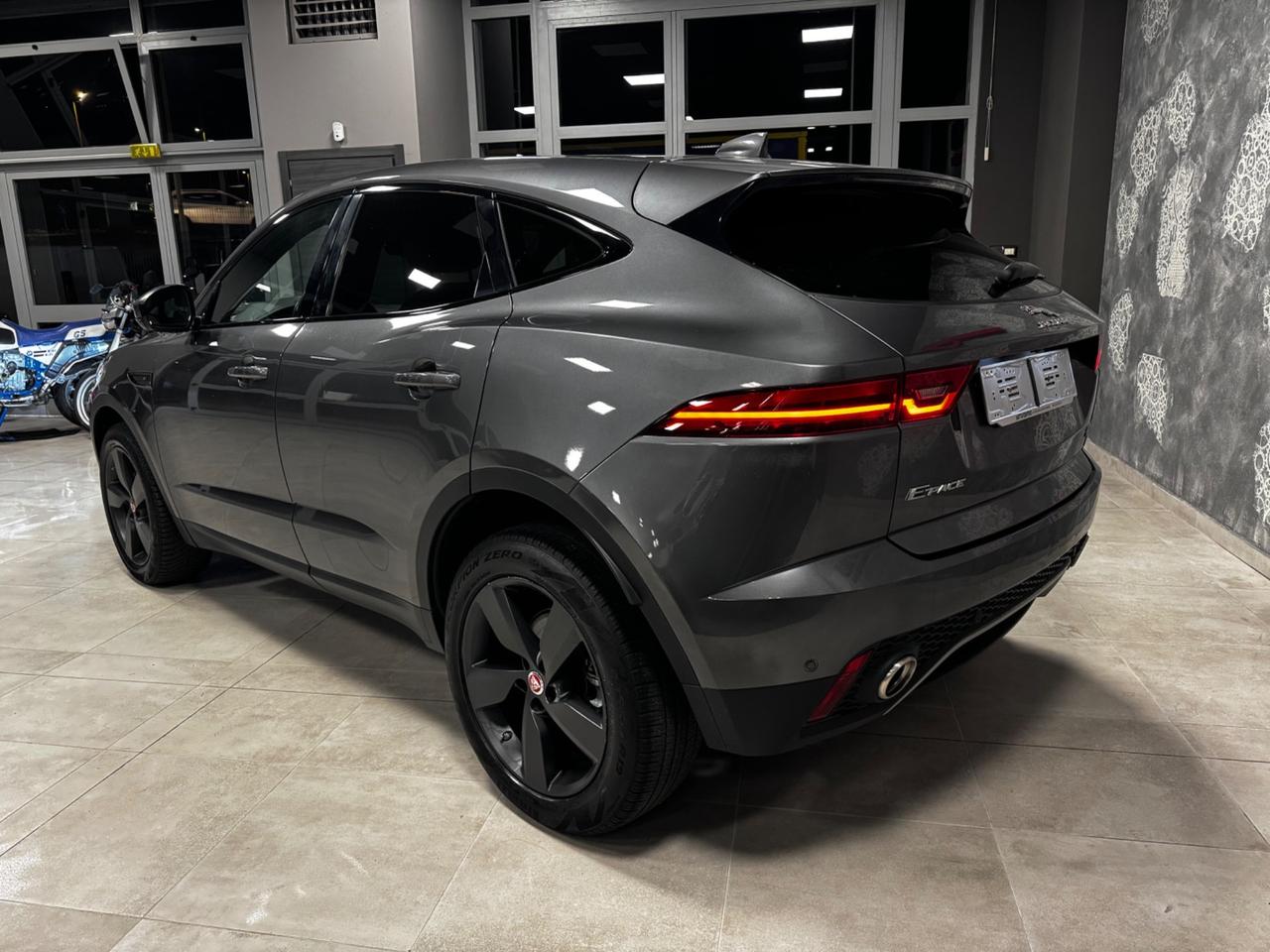 JAGUAR E-PACE 4WD R-DYNAMIC SPORT