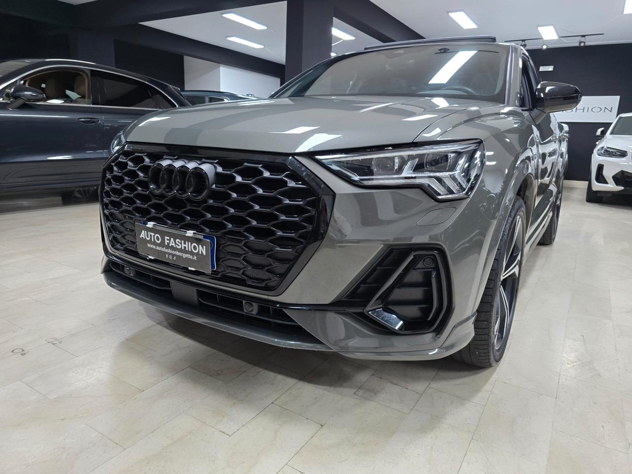 Audi Q3 SPB 35 TDI S tronic line (Tetto)