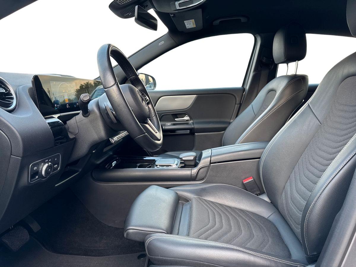 Mercedes-Benz GLA-H247 2020 - GLA 180 d Sport auto