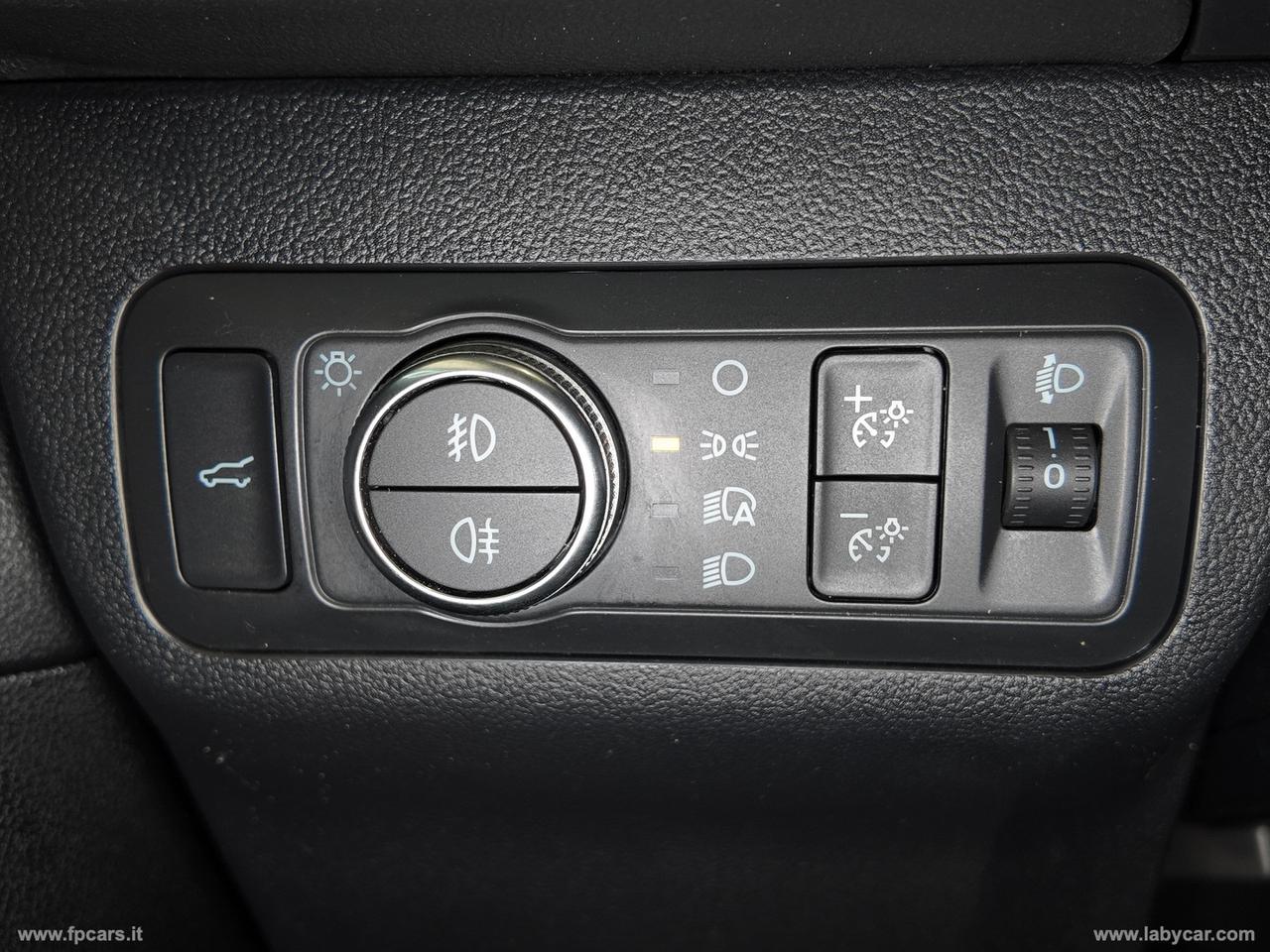 FORD Kuga 1.5 EcoBl. 120CV aut. 2WD ST-Line X