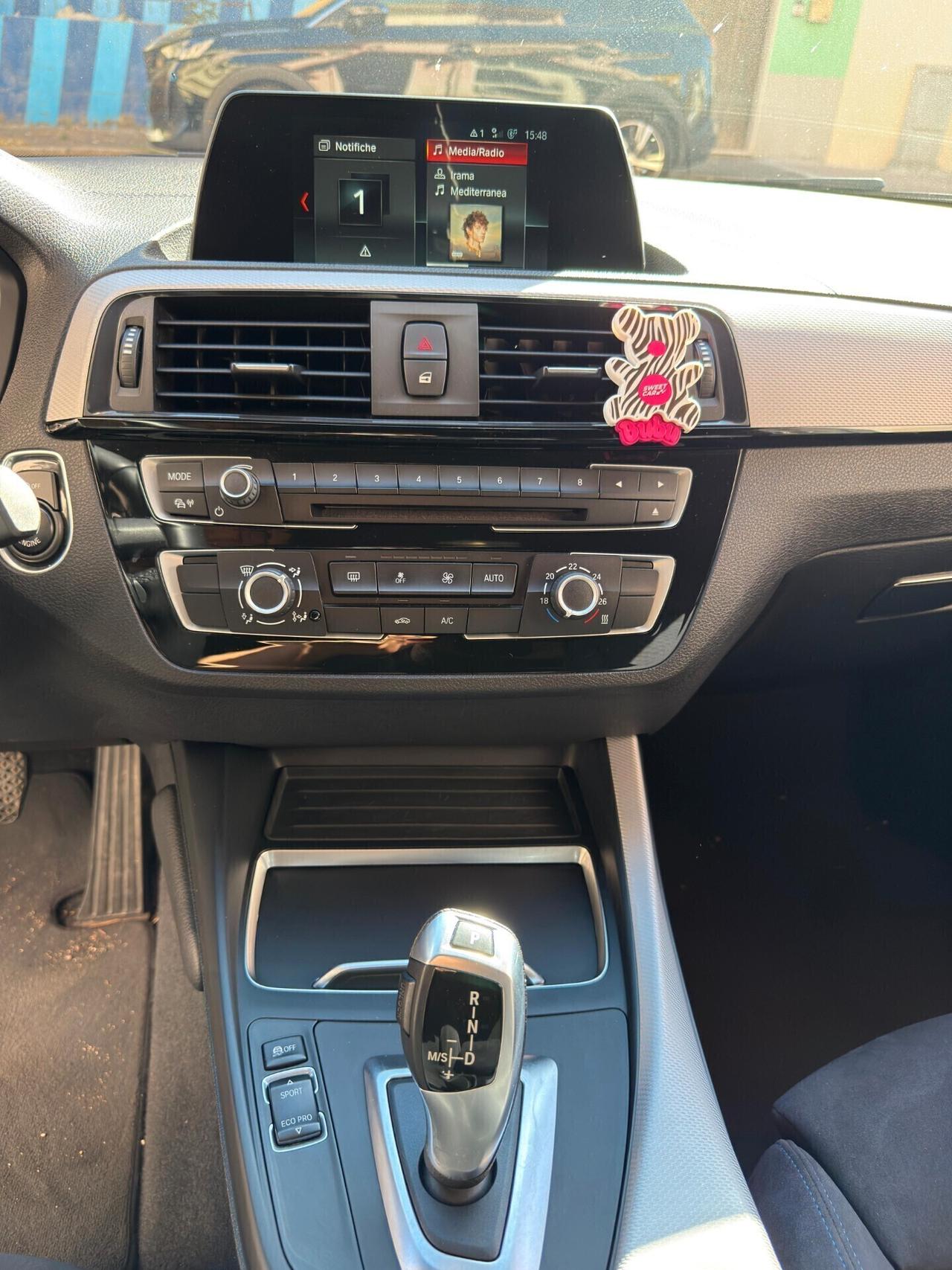 Bmw 116 116d 5p. Msport