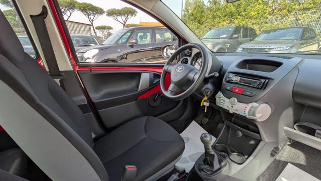 TOYOTA Aygo Connect VVT-i 12v 1.0cc 68cv