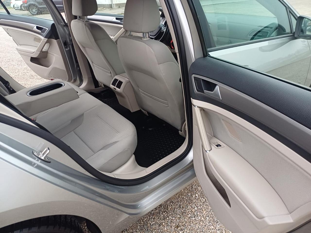 Volkswagen Golf 1.6 TDI 5p. Highline BlueMotion Technology