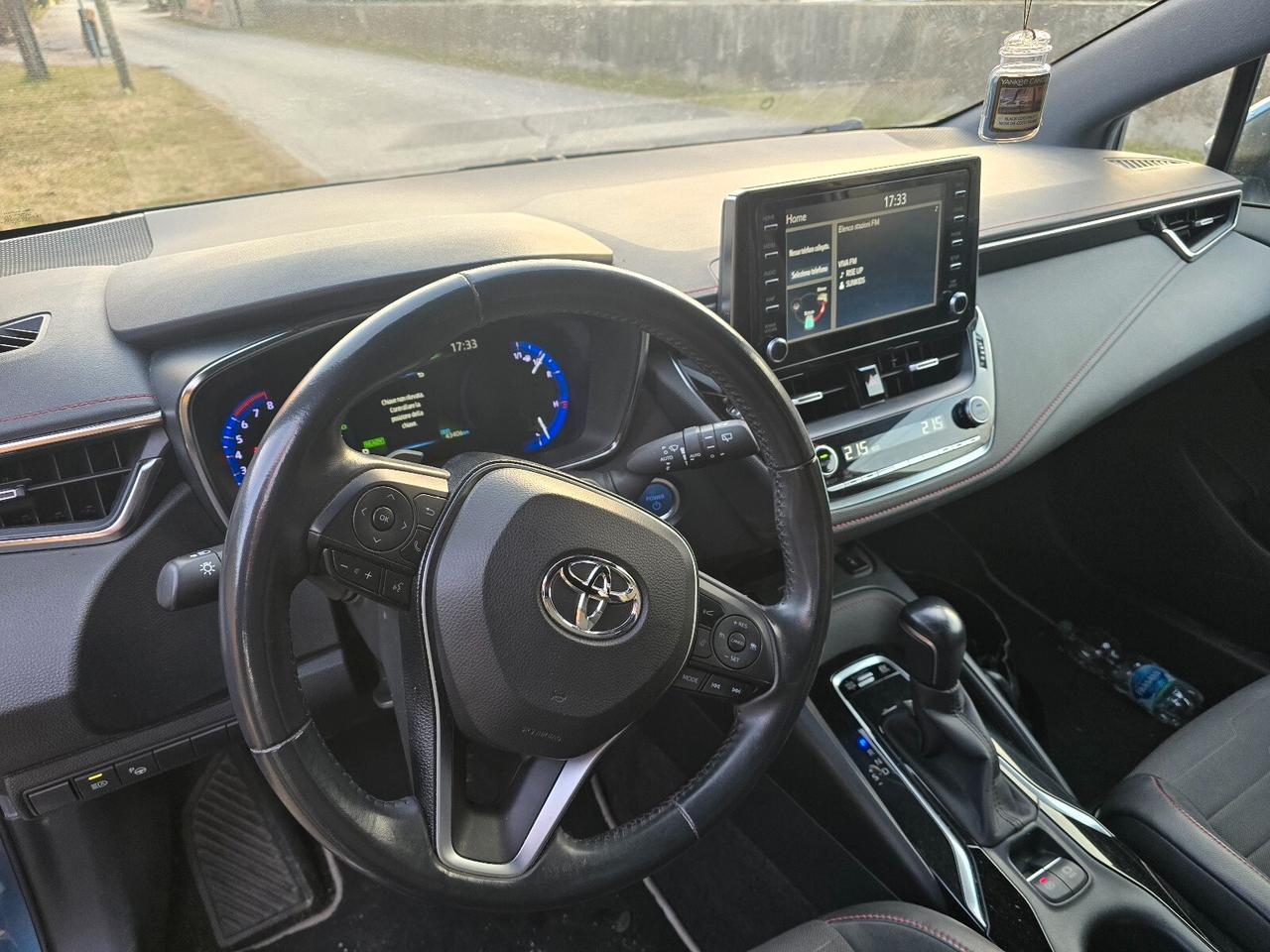 Toyota Corolla Touring Sports 2.0 Hybrid Lounge