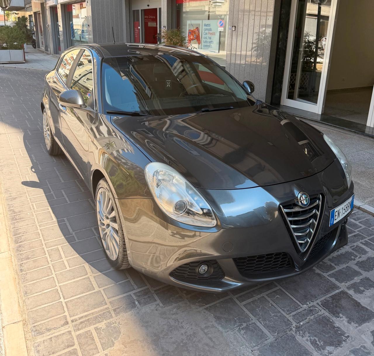 Alfa Romeo Giulietta 1.6 JTDm-2 105 CV Distinctive