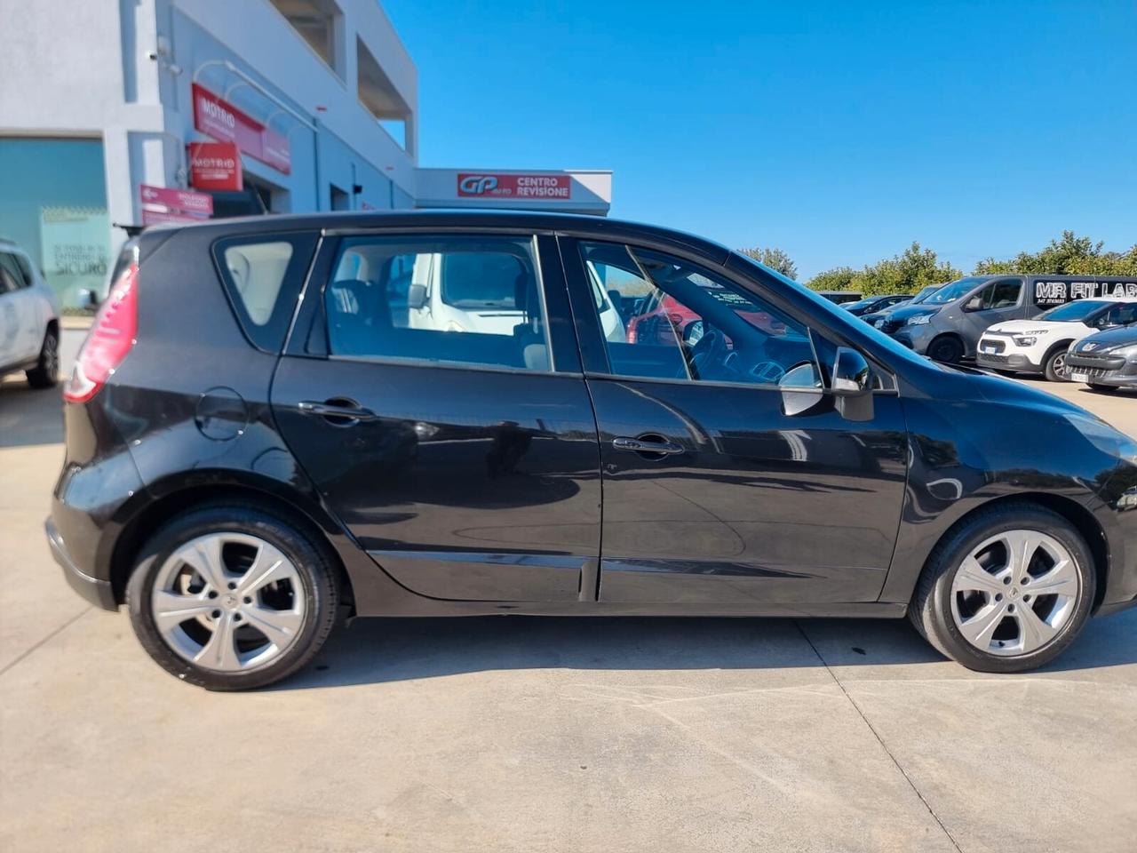 Renault Scenic Scénic 1.5 dCi 110CV Dynamique