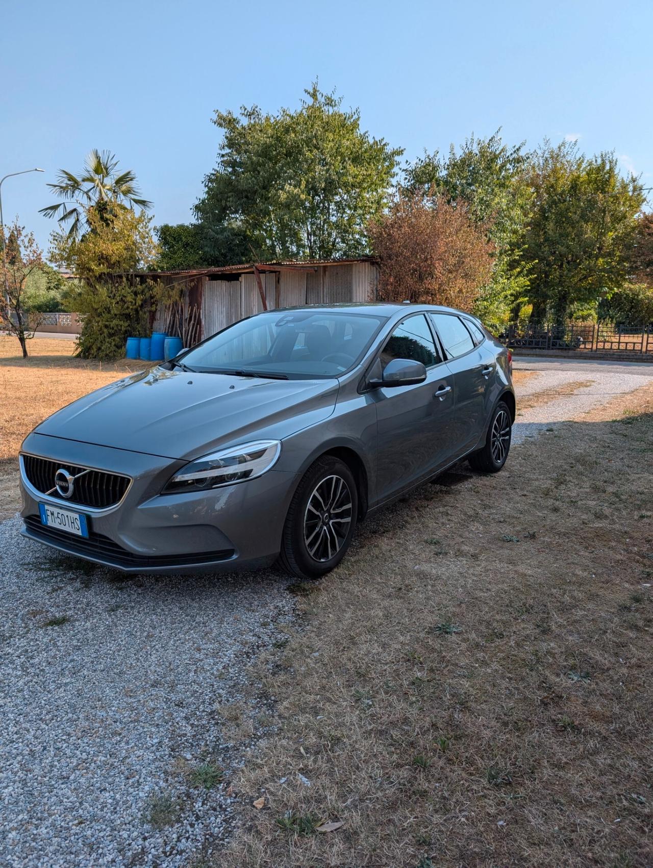 Volvo V40 D2 Momentum