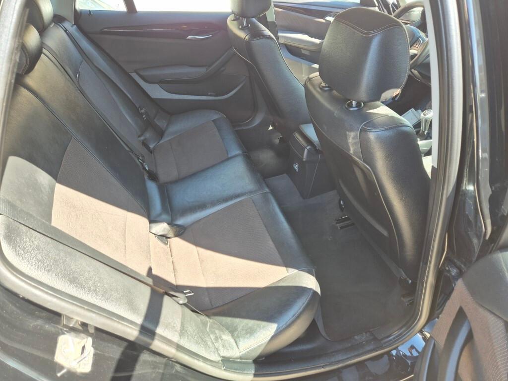 Bmw X1 S-Drive 16d X-LINE FULL