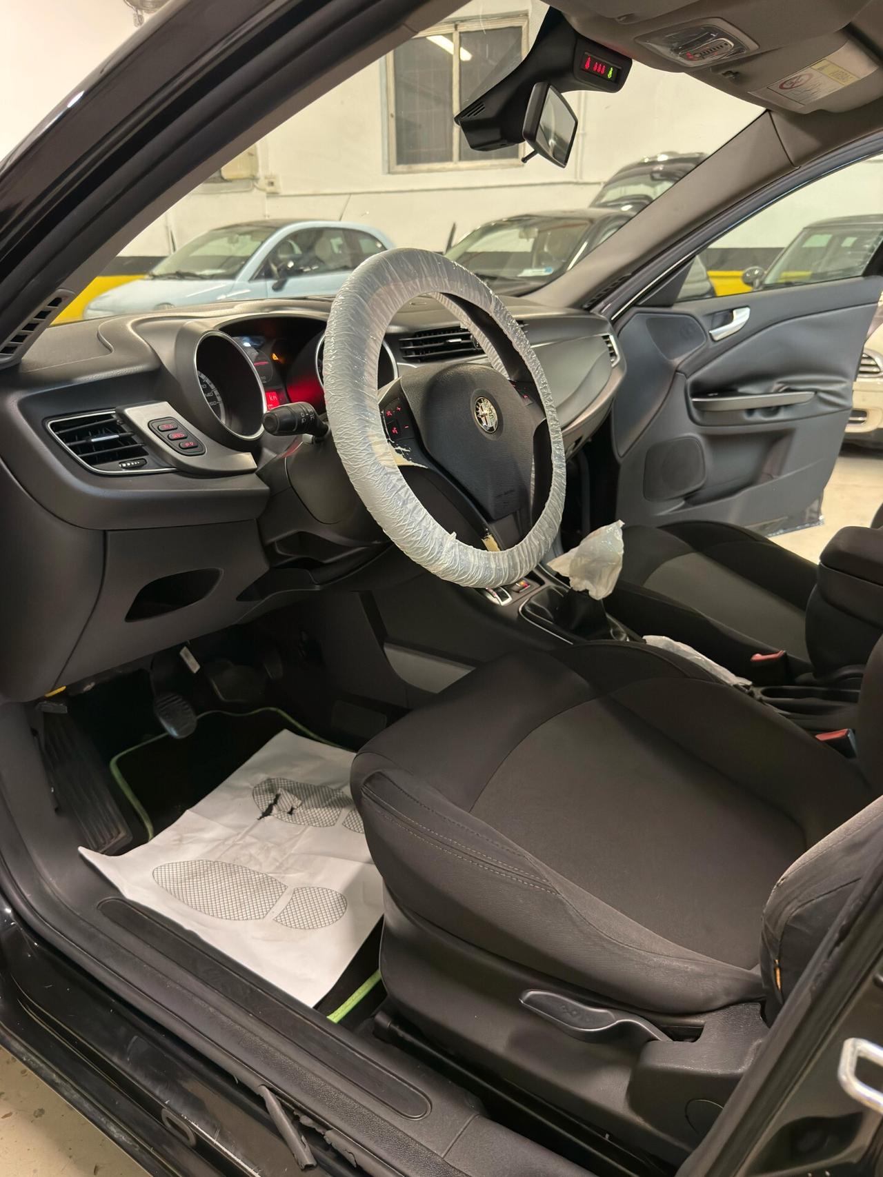 Alfa Romeo Giulietta 1.6 JTDm-2 120 CV Exclusive