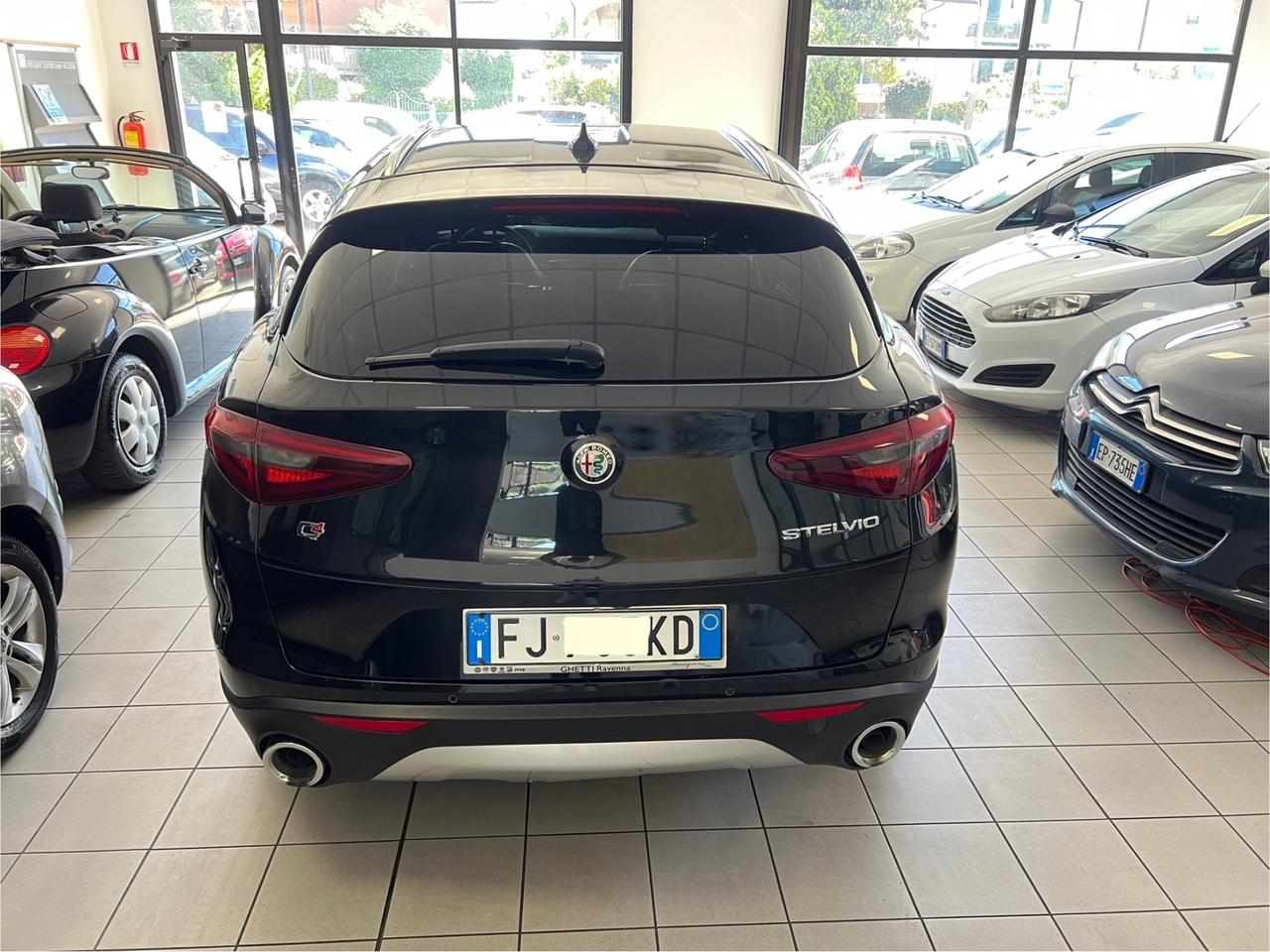 Alfa Romeo Stelvio 2.2 210 CV AT8 Q4 Executive