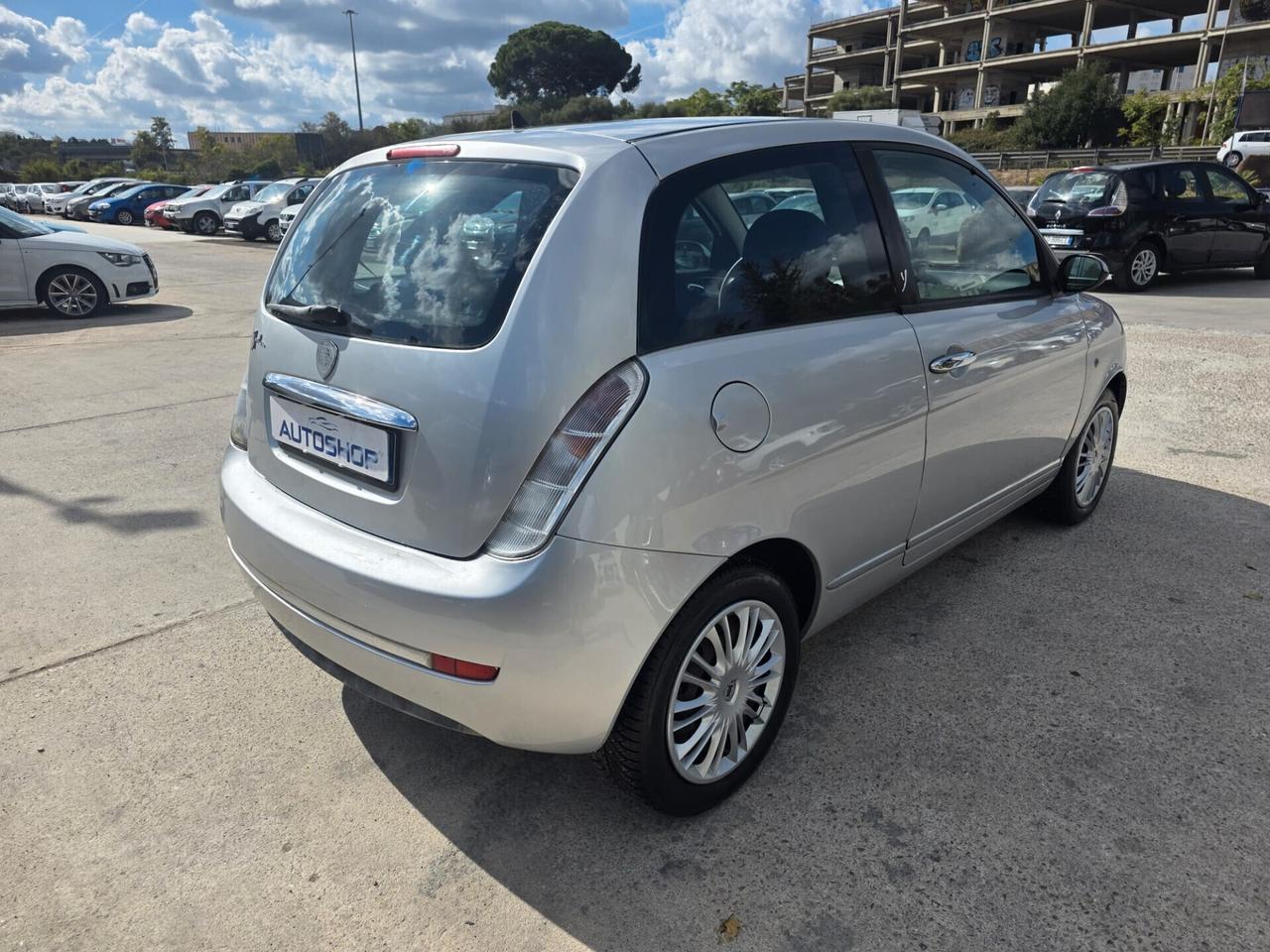 Lancia Ypsilon 1.2 Argento