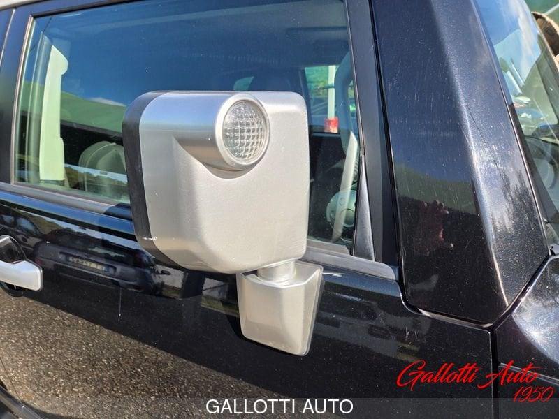 Toyota FJ Cruiser 4.0 benzina 239CV 2WD