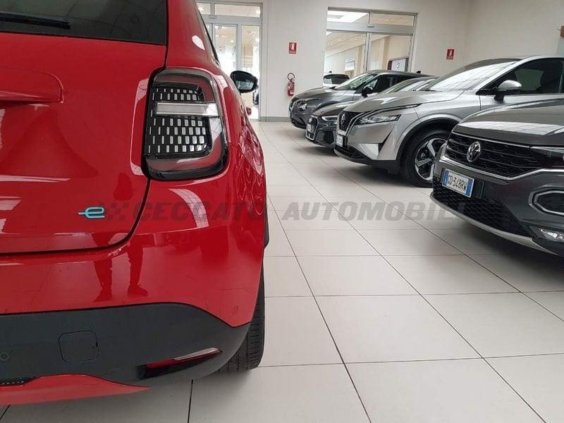 FIAT 600 600e - RED