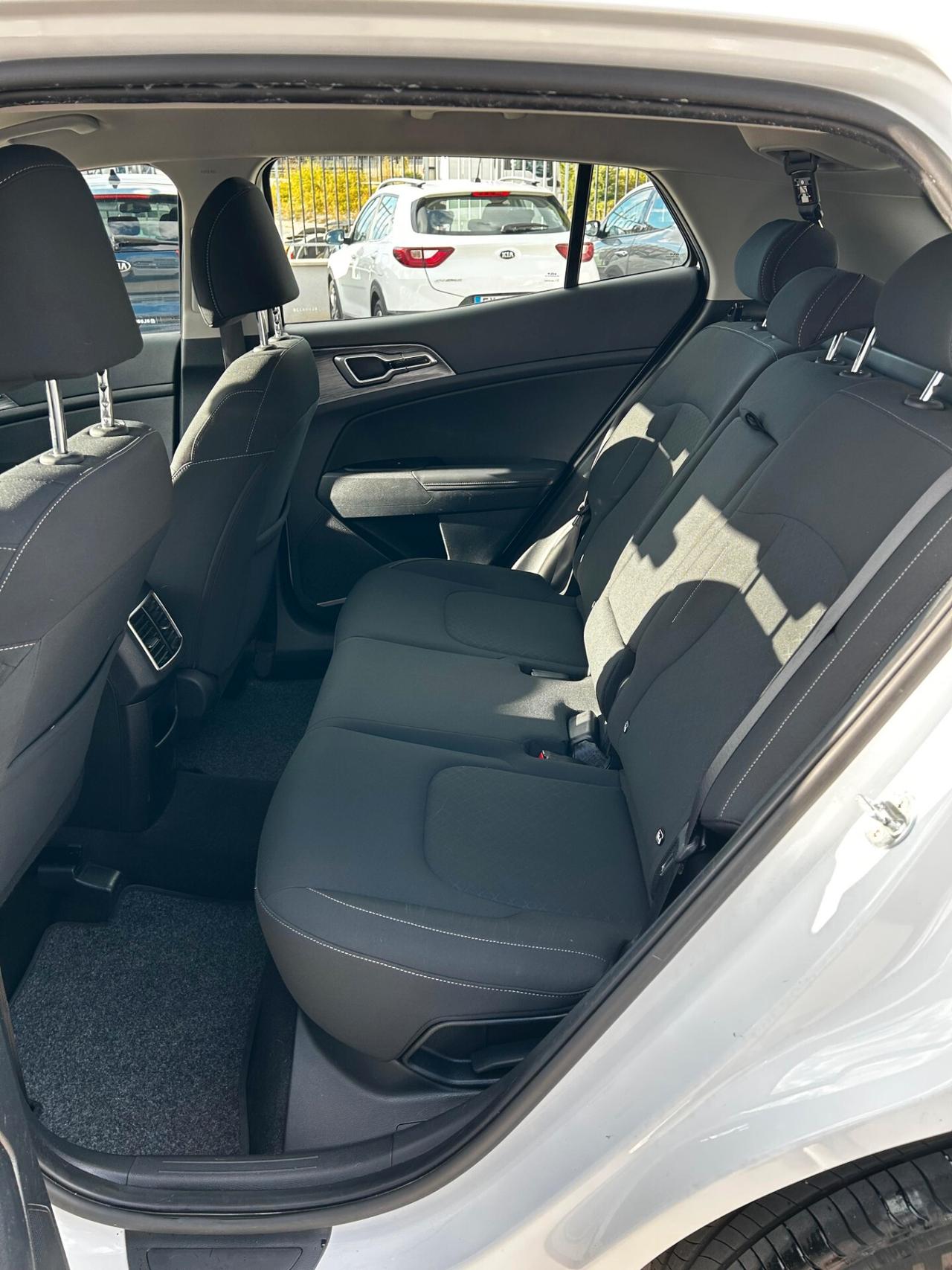 Kia Sportage 1.6 TGDi MHEV Business